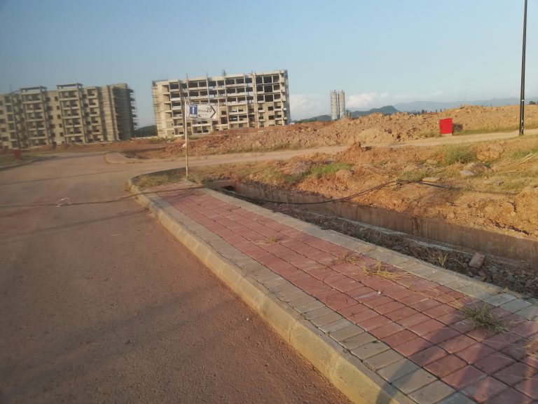 bahria town Islamabad, Wall Street Plots for sale