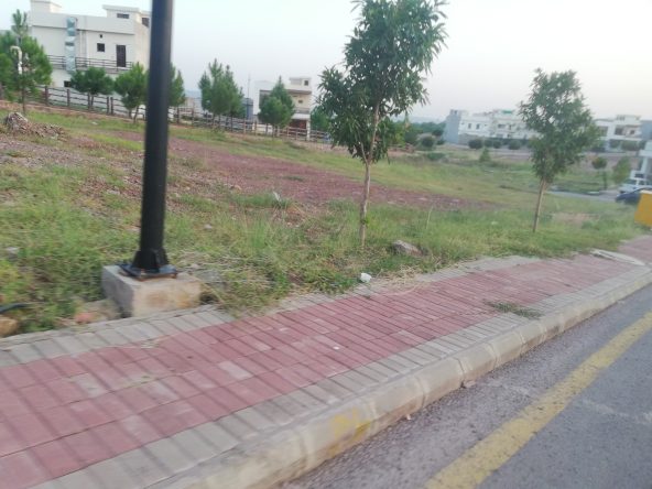 8 Marla Commercial Plot in Bahria Enclave, Islamabad