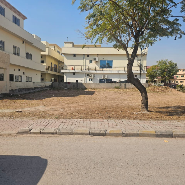 Sector B 5 Marla Plot For Sale in Bahria Enclave Islamabad