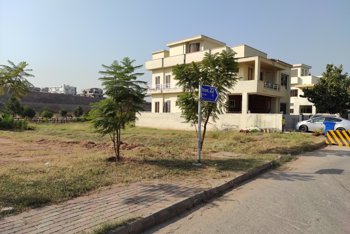 10 Marla Plot for Sale in Sector A, Bahria Enclave Islamabad